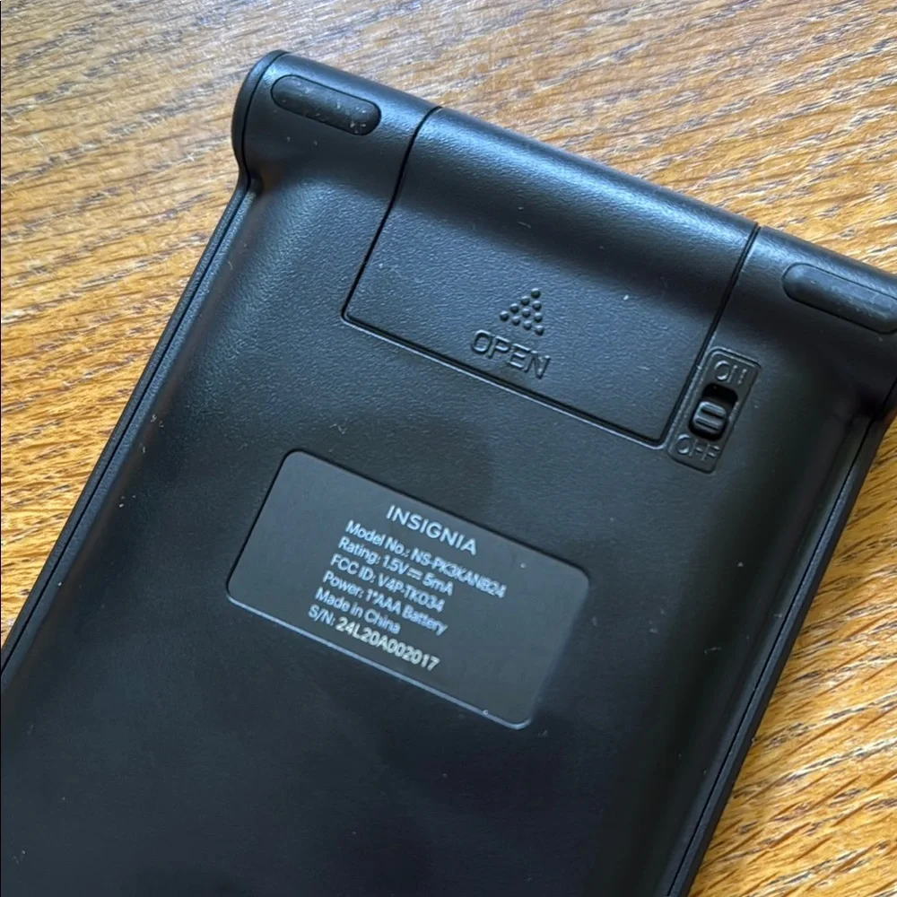 Black Wireless Bluetooth Numeric Keypad for Computers